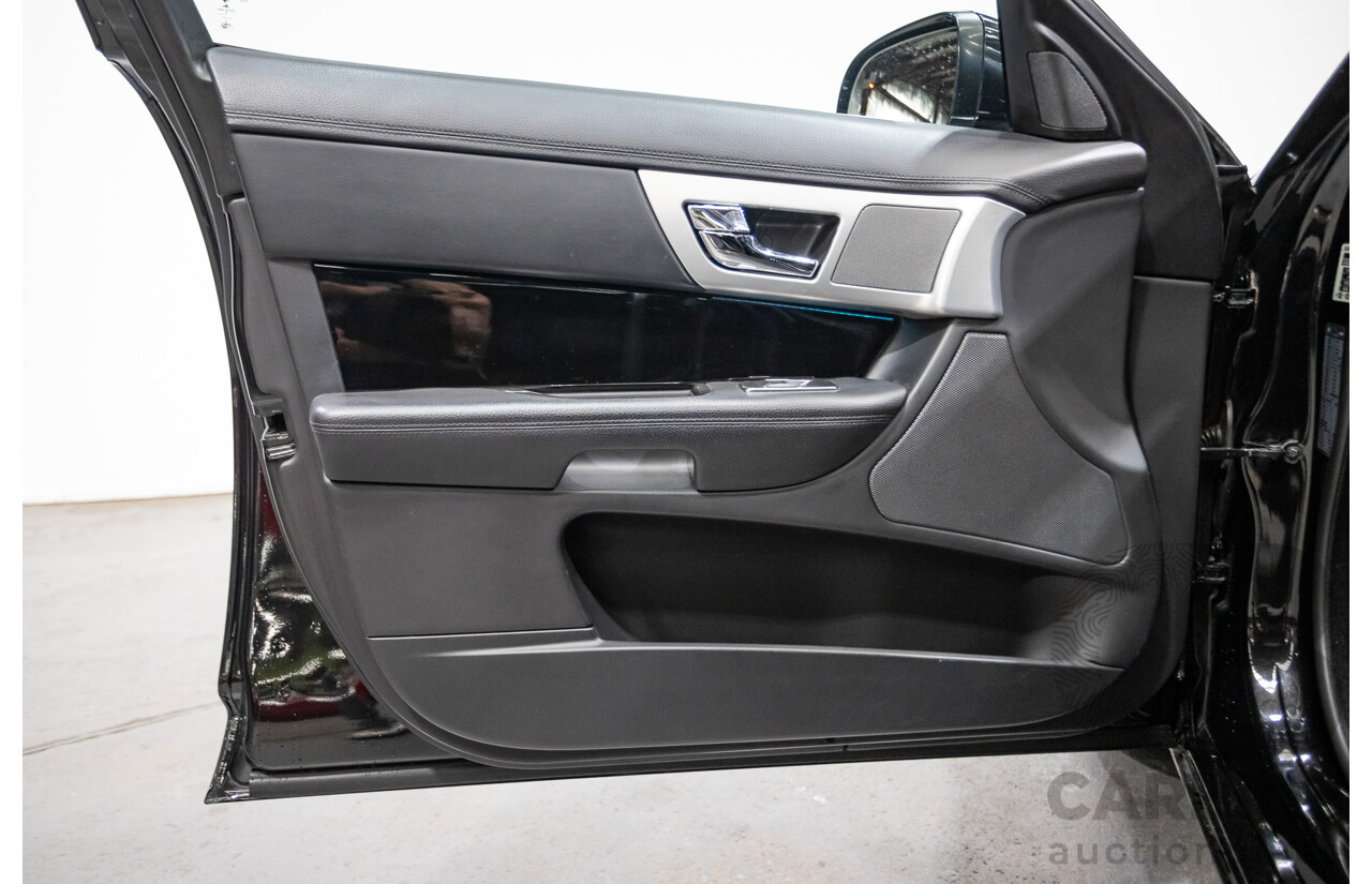 1/2013 Jaguar XF 3.0 SV6 Luxury MY13 4d Sedan Ultimate Black Metallic Supercharged V6 3.0L