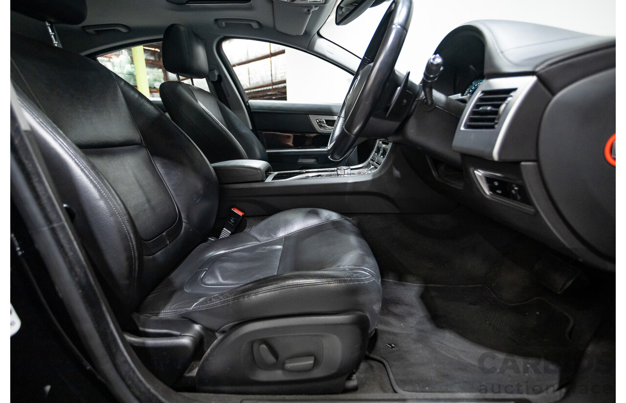 1/2013 Jaguar XF 3.0 SV6 Luxury MY13 4d Sedan Ultimate Black Metallic Supercharged V6 3.0L