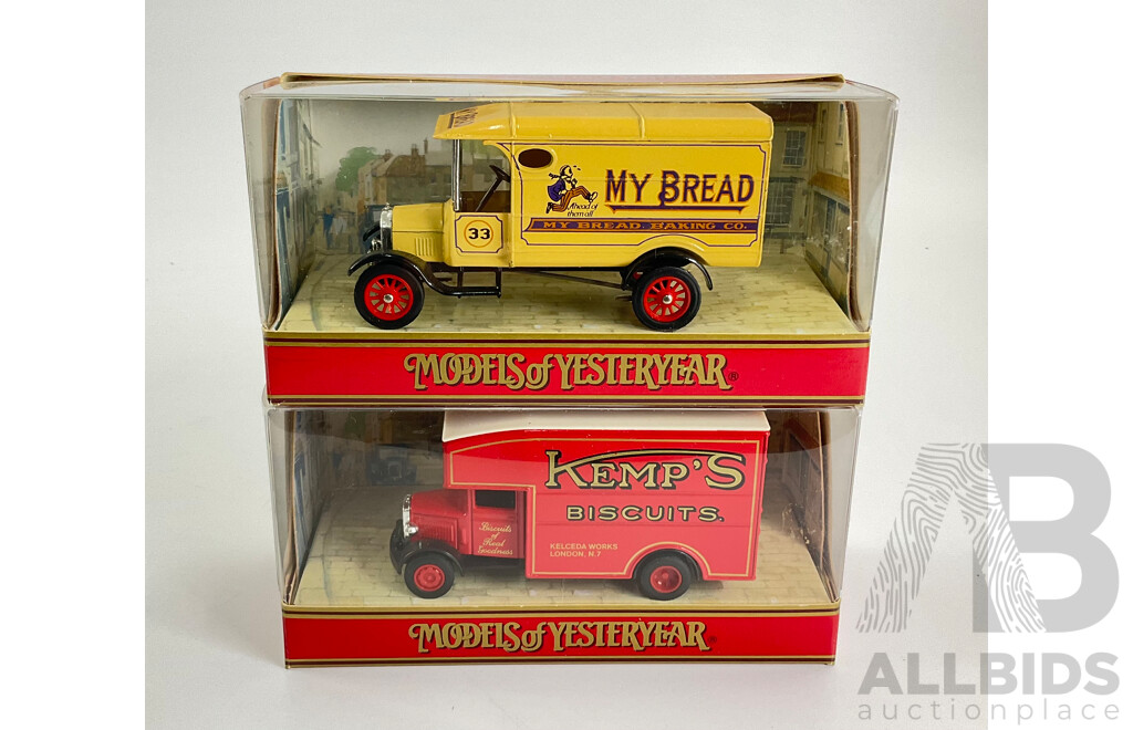 Vintage Matchbox Diecast Models of Yesteryear 1931 Morris Courier and 1926 Ford Model TT