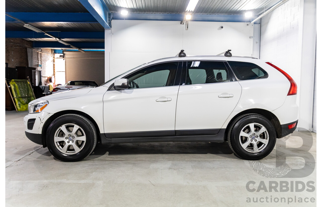 8/2011 Volvo XC60 T5 (FWD) DZ MY12 4d Wagon Ice White Turbo 2.0L