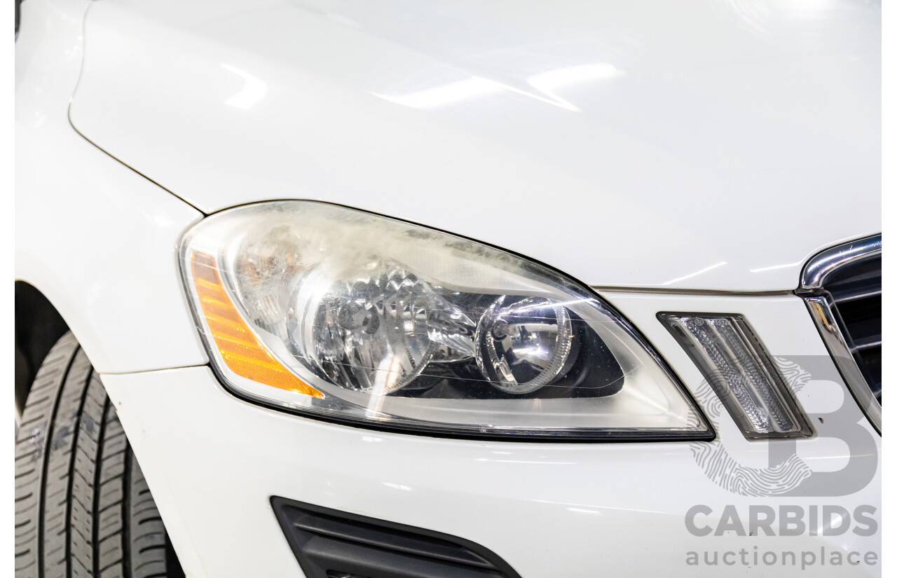 8/2011 Volvo XC60 T5 (FWD) DZ MY12 4d Wagon Ice White Turbo 2.0L