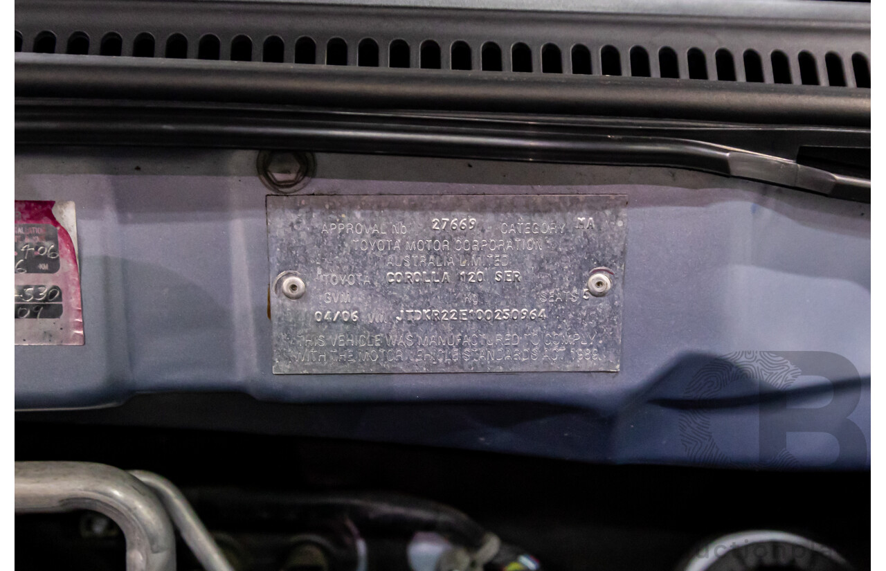 4/2006 Toyota Corolla Conquest Seca ZZE122R MY06 5d Hatchback Noosa Blue Metallic 1.8L