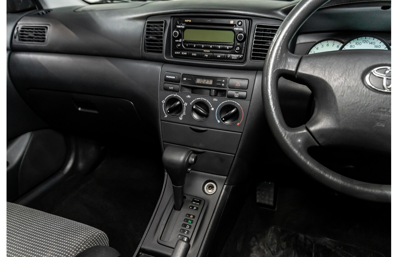 4/2006 Toyota Corolla Conquest Seca ZZE122R MY06 5d Hatchback Noosa Blue Metallic 1.8L