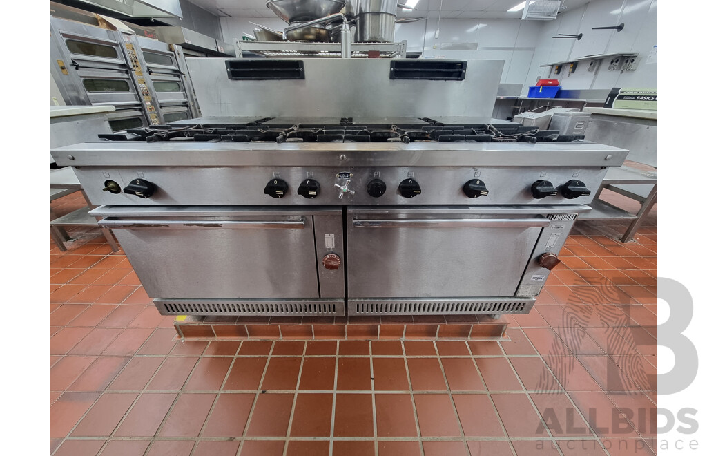 Zanussi Commercial Gas 8 Burner Stove Top with Double Under Bench Gas Ovens