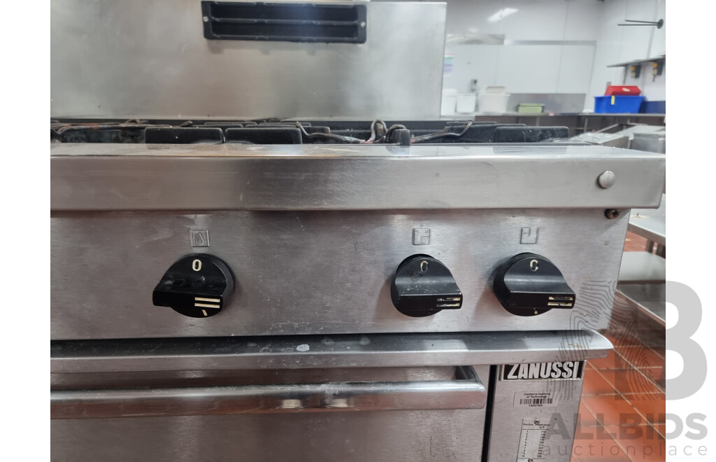 Zanussi Commercial Gas 8 Burner Stove Top with Double Under Bench Gas Ovens