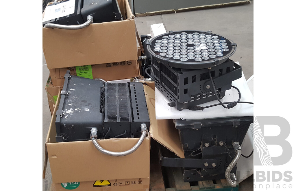 Assorted Lot of Light Fixtures