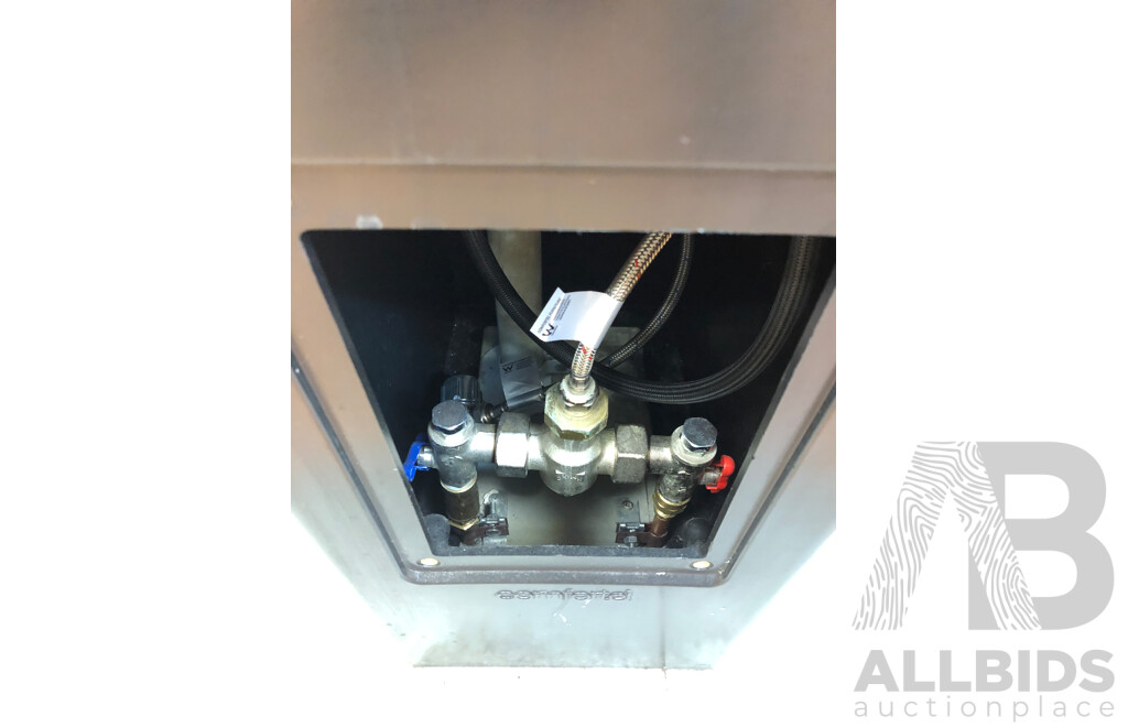 Comfortel Hair Dressers Shampoo Basin and Reclining Backrest Chair