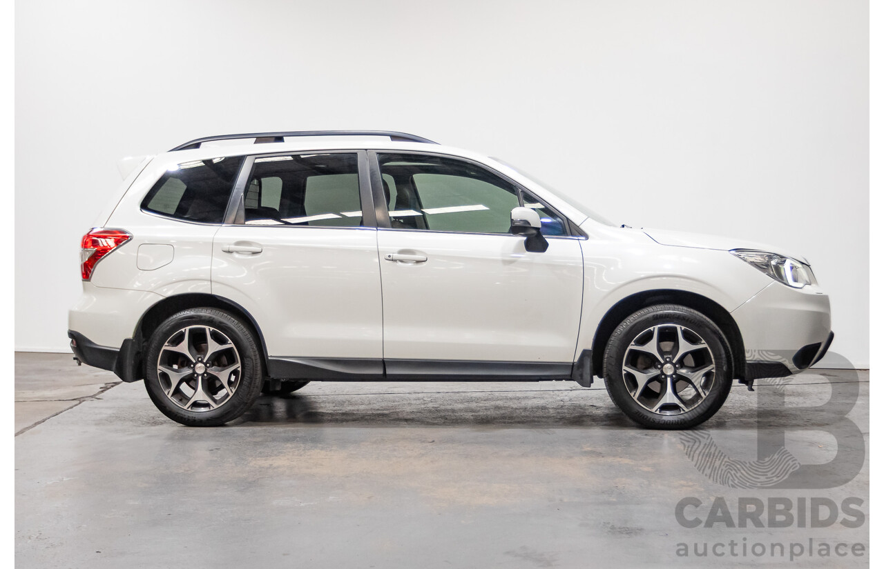 12/2015 Subaru Forester 2.5i-S (AWD) S4 MY15 4d Wagon Crystal White Pearl 2.5L