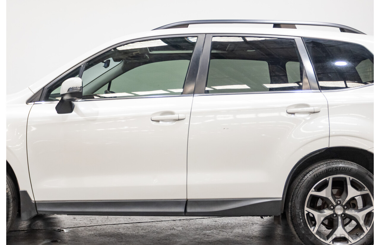 12/2015 Subaru Forester 2.5i-S (AWD) S4 MY15 4d Wagon Crystal White Pearl 2.5L