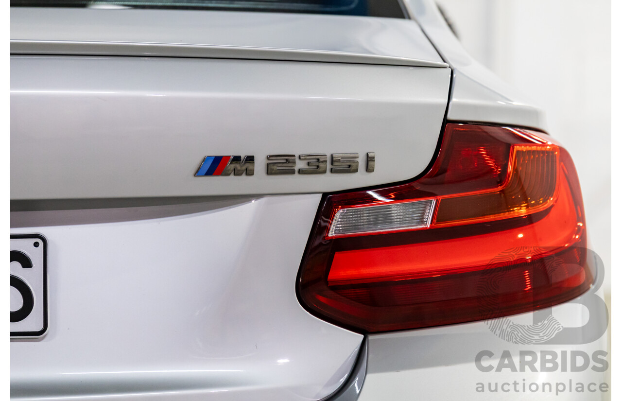 5/2014 BMW M235i F22 2d Coupe Glacier Silver Metallic Turbo 3.0L