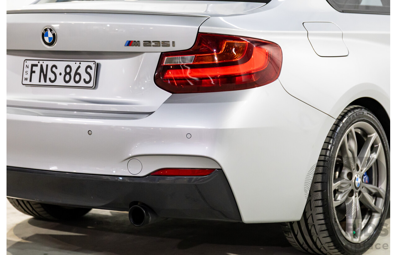 5/2014 BMW M235i F22 2d Coupe Glacier Silver Metallic Turbo 3.0L