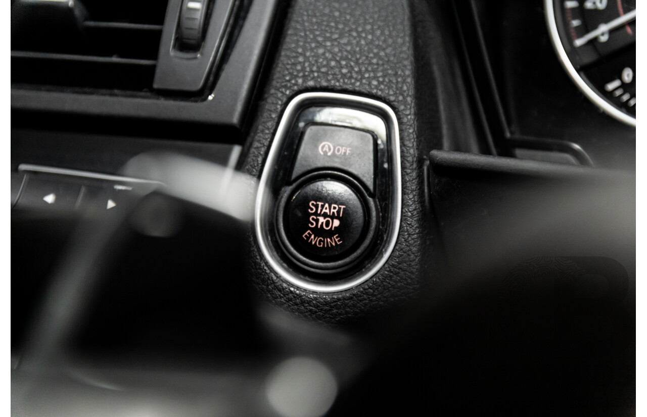 5/2014 BMW M235i F22 2d Coupe Glacier Silver Metallic Turbo 3.0L