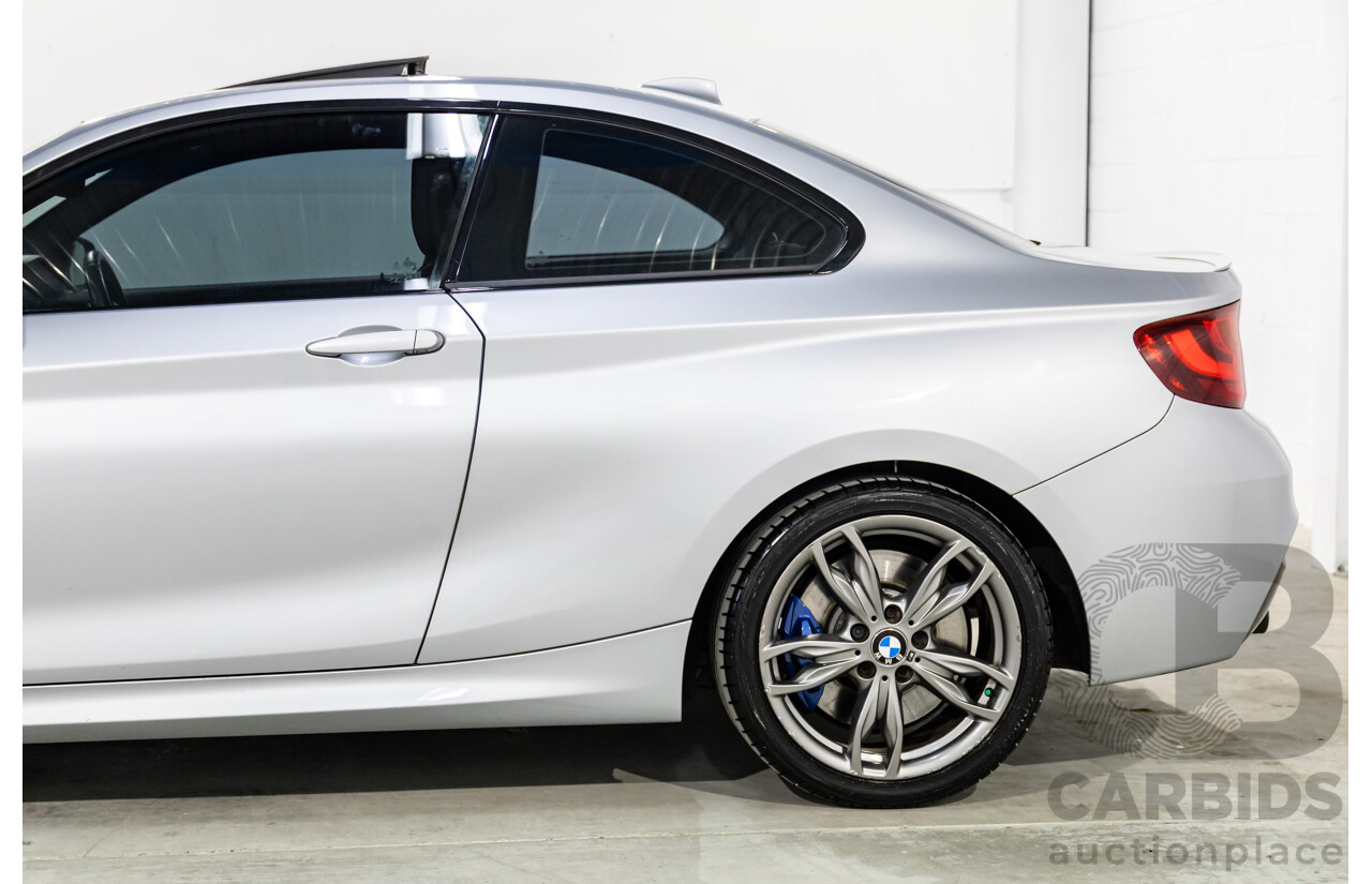 5/2014 BMW M235i F22 2d Coupe Glacier Silver Metallic Turbo 3.0L