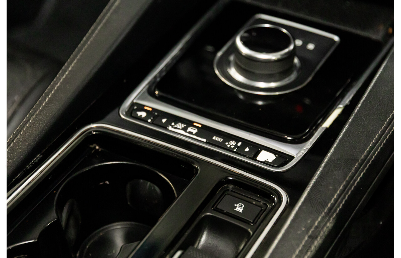 11/2016 Jaguar F-Pace 20d R-Sport (AWD) 4d Wagon Corris Grey Metallic Turbo Diesel 2.0L