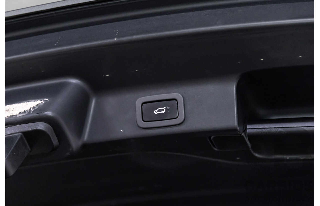 11/2016 Jaguar F-Pace 20d R-Sport (AWD) 4d Wagon Corris Grey Metallic Turbo Diesel 2.0L