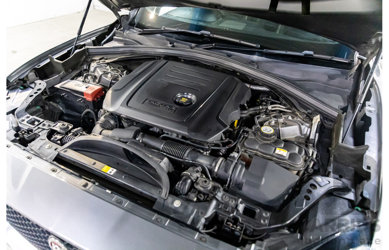 11/2016 Jaguar F-Pace 20d R-Sport (AWD) 4d Wagon Corris Grey Metallic Turbo Diesel 2.0L