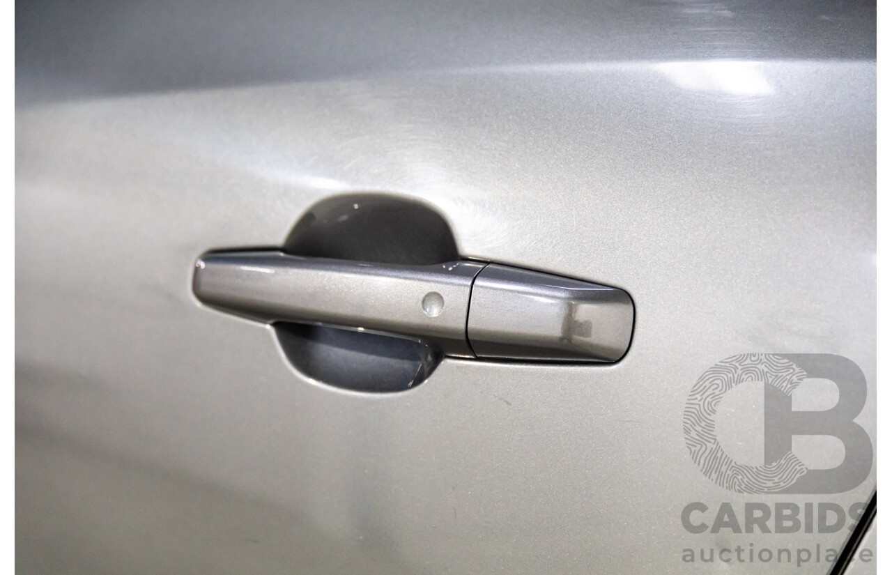 11/2016 Jaguar F-Pace 20d R-Sport (AWD) 4d Wagon Corris Grey Metallic Turbo Diesel 2.0L