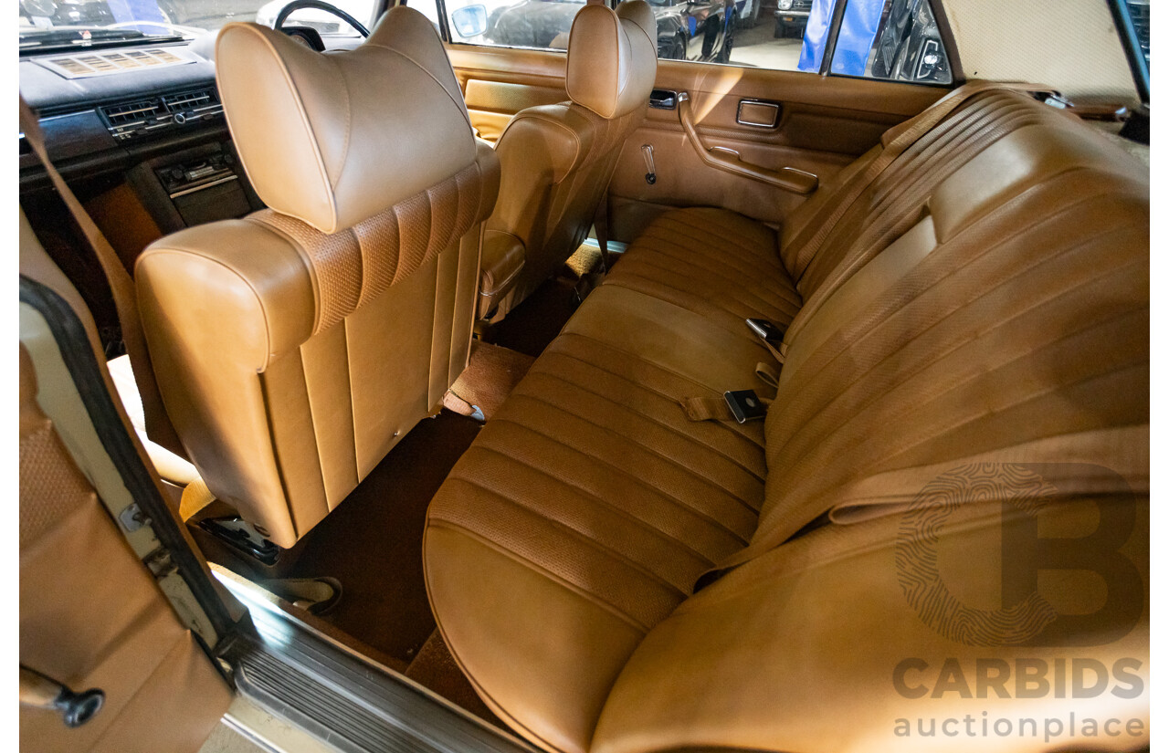 1/1972 Mercedes Benz 280E W114 4d Sedan Light Yellow 2.7L