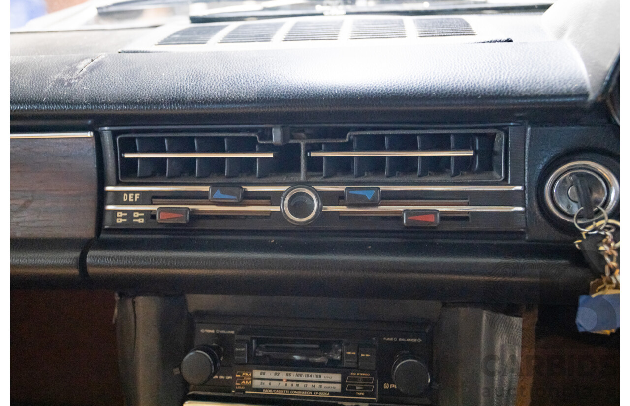 1/1972 Mercedes Benz 280E W114 4d Sedan Light Yellow 2.7L