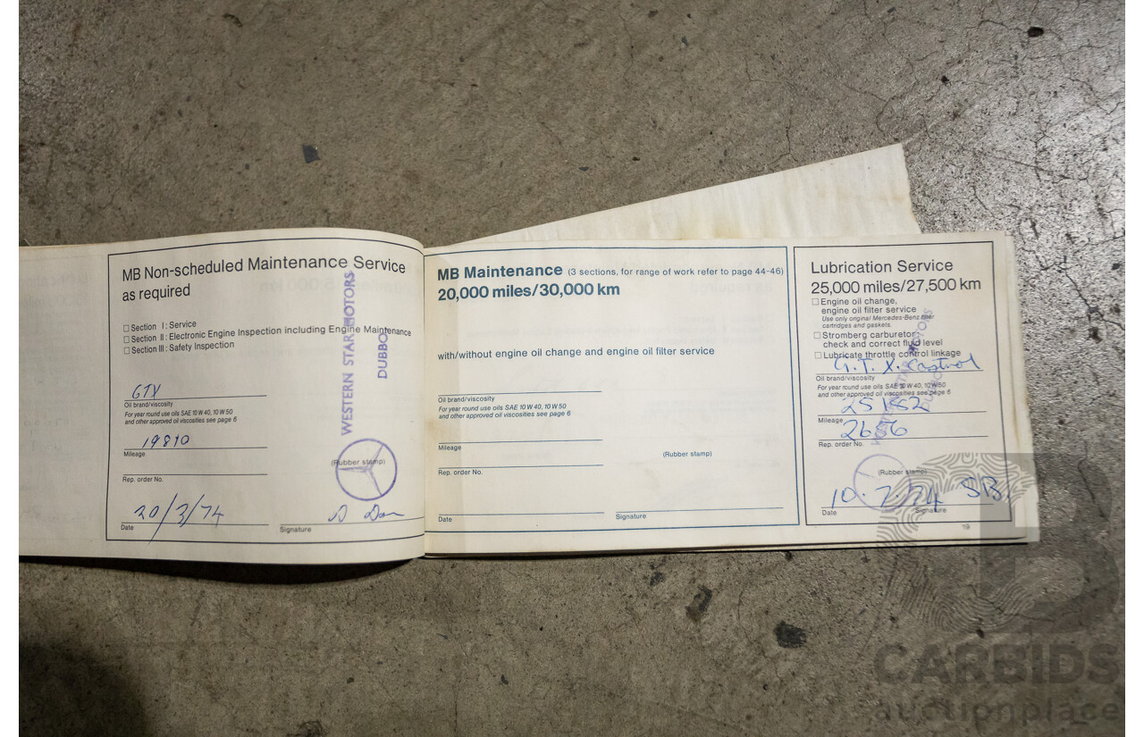 1/1972 Mercedes Benz 280E W114 4d Sedan Light Yellow 2.7L