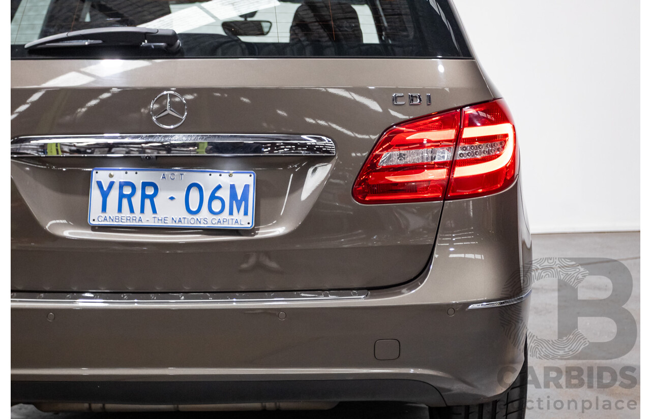 11/2012 Mercedes-Benz B200 CDI BE 246 5d Hatchback Grey 1.8L