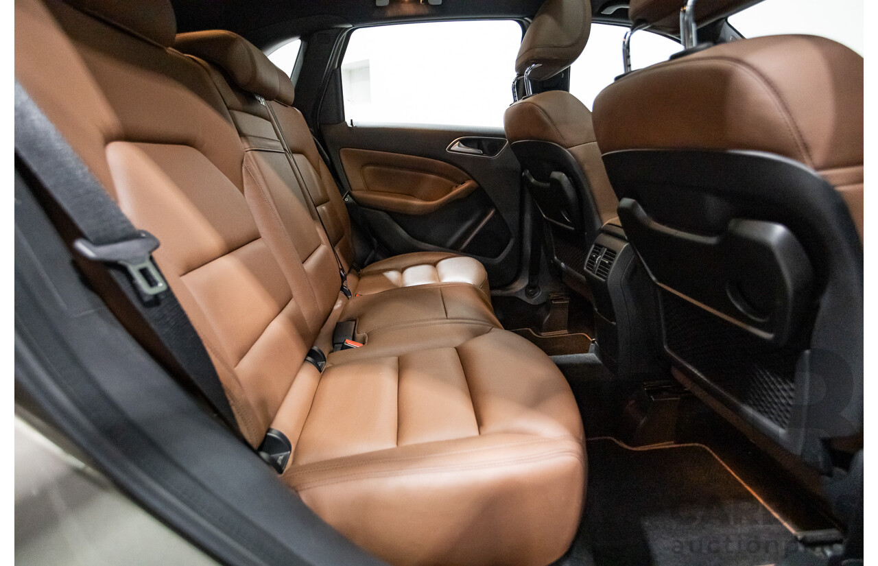 11/2012 Mercedes-Benz B200 CDI BE 246 5d Hatchback Grey 1.8L