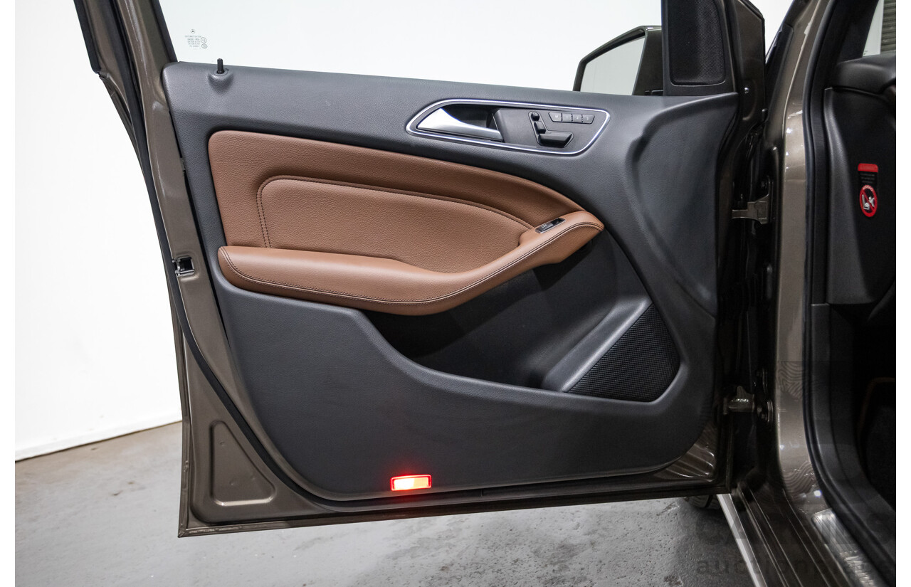 11/2012 Mercedes-Benz B200 CDI BE 246 5d Hatchback Grey 1.8L