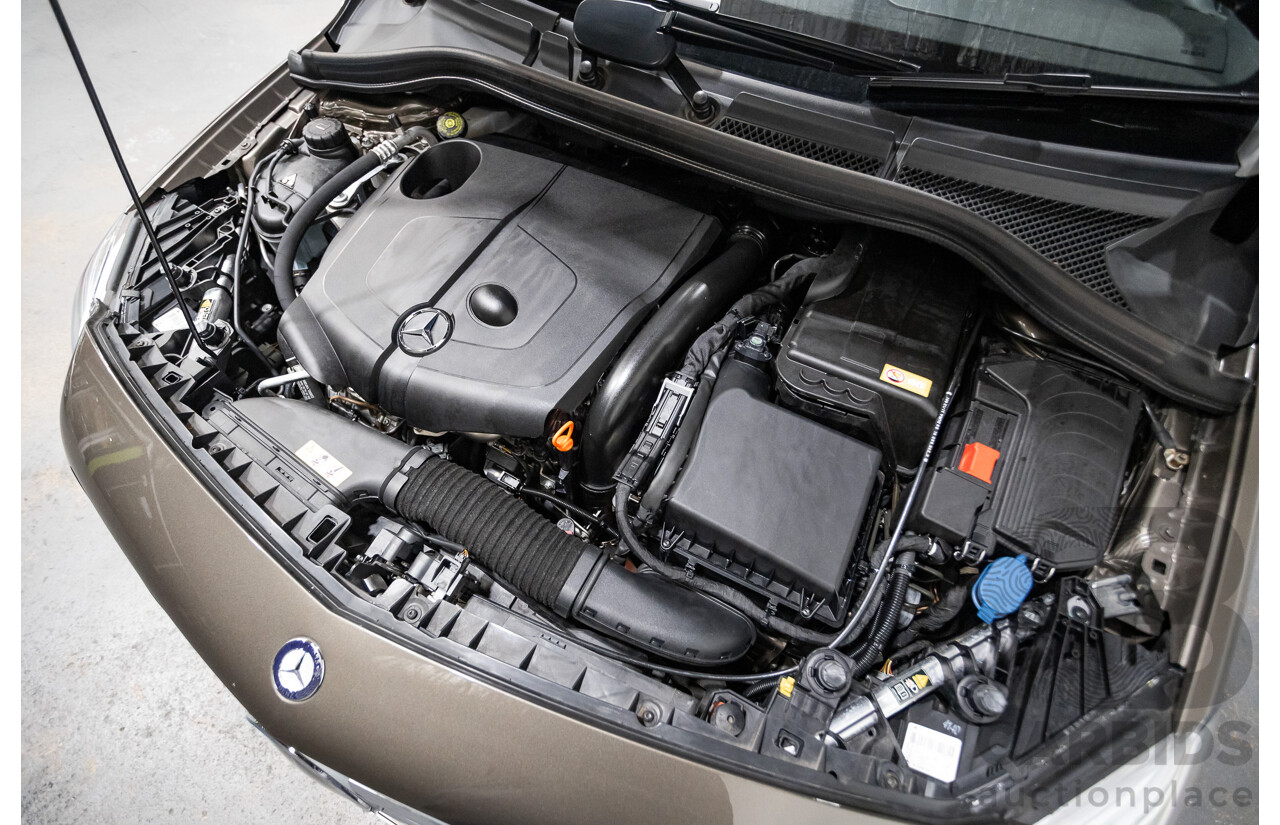 11/2012 Mercedes-Benz B200 CDI BE 246 5d Hatchback Grey 1.8L