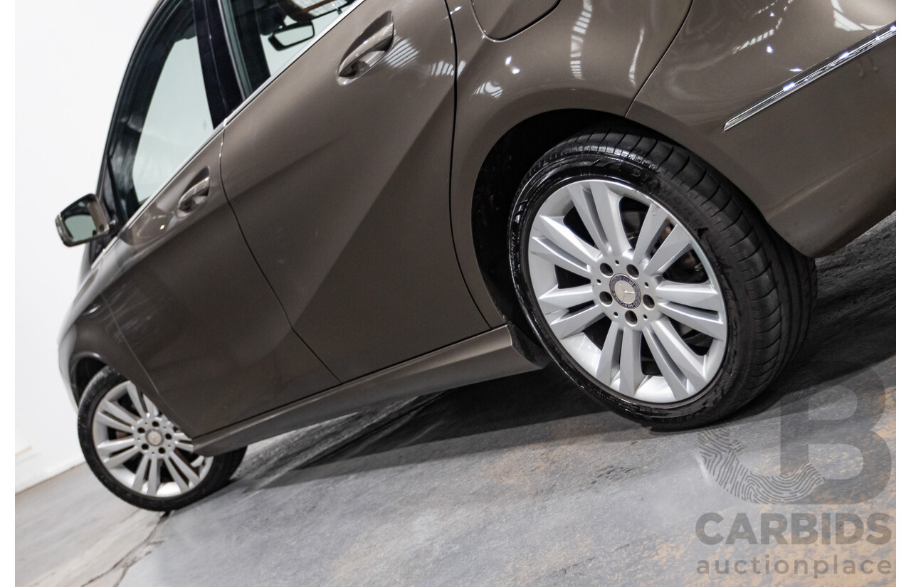 11/2012 Mercedes-Benz B200 CDI BE 246 5d Hatchback Grey 1.8L