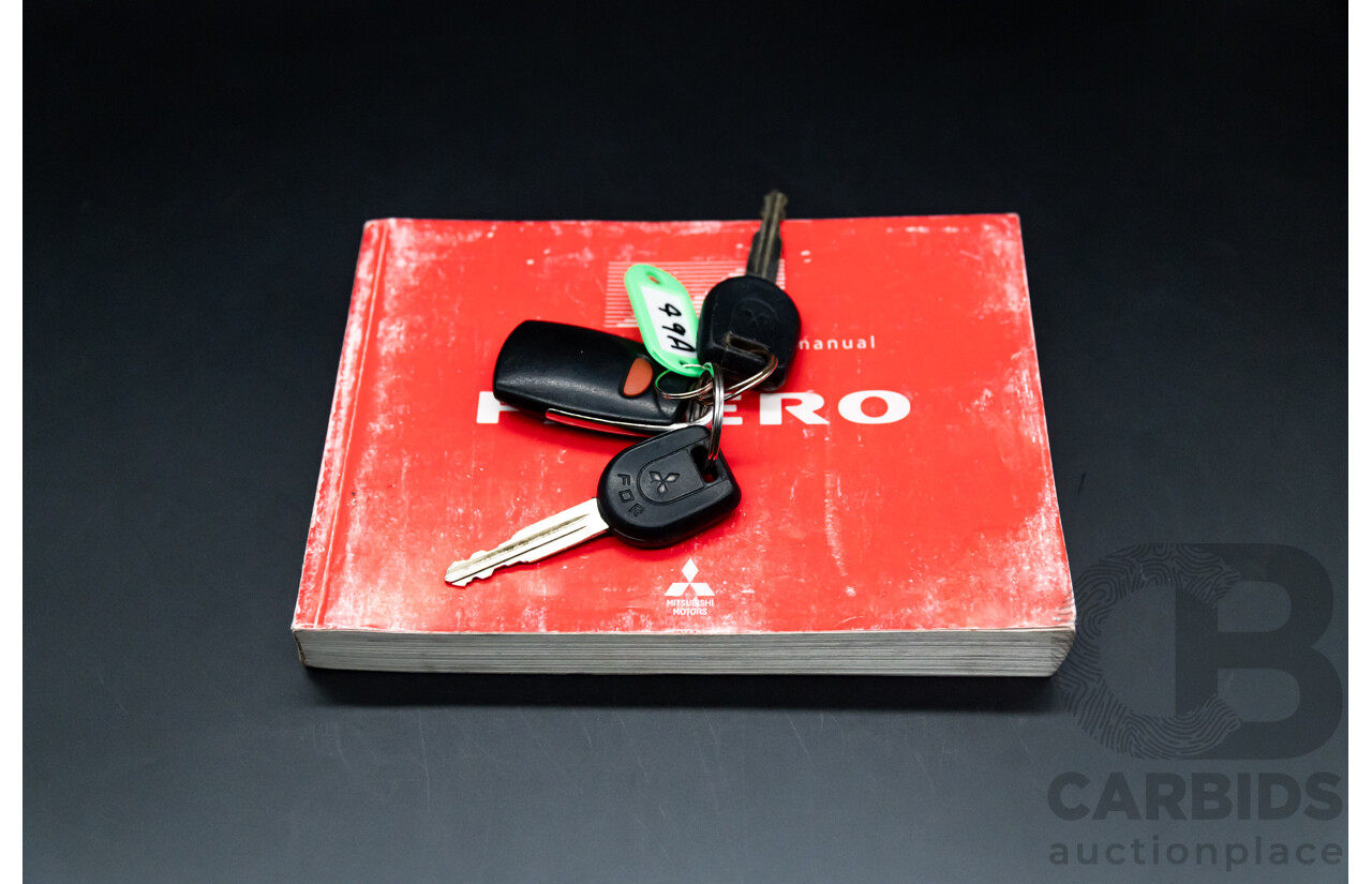 3/2010 Mitsubishi Pajero Activ NT MY10 4d Wagon White Turbo Diesel 3.2L - 7 Seater