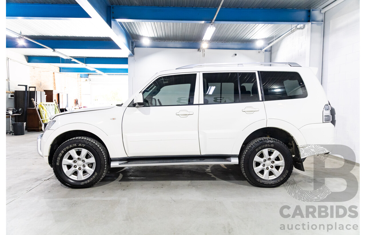 3/2010 Mitsubishi Pajero Activ NT MY10 4d Wagon White Turbo Diesel 3.2L - 7 Seater