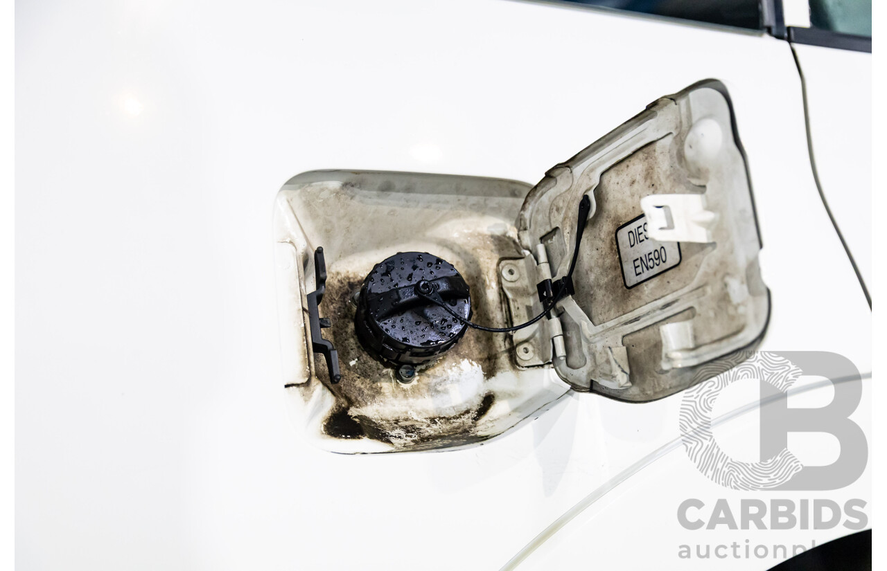 3/2010 Mitsubishi Pajero Activ NT MY10 4d Wagon White Turbo Diesel 3.2L - 7 Seater