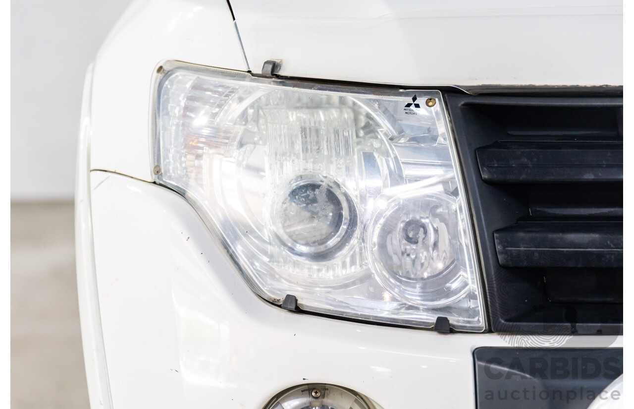 3/2010 Mitsubishi Pajero Activ NT MY10 4d Wagon White Turbo Diesel 3.2L - 7 Seater