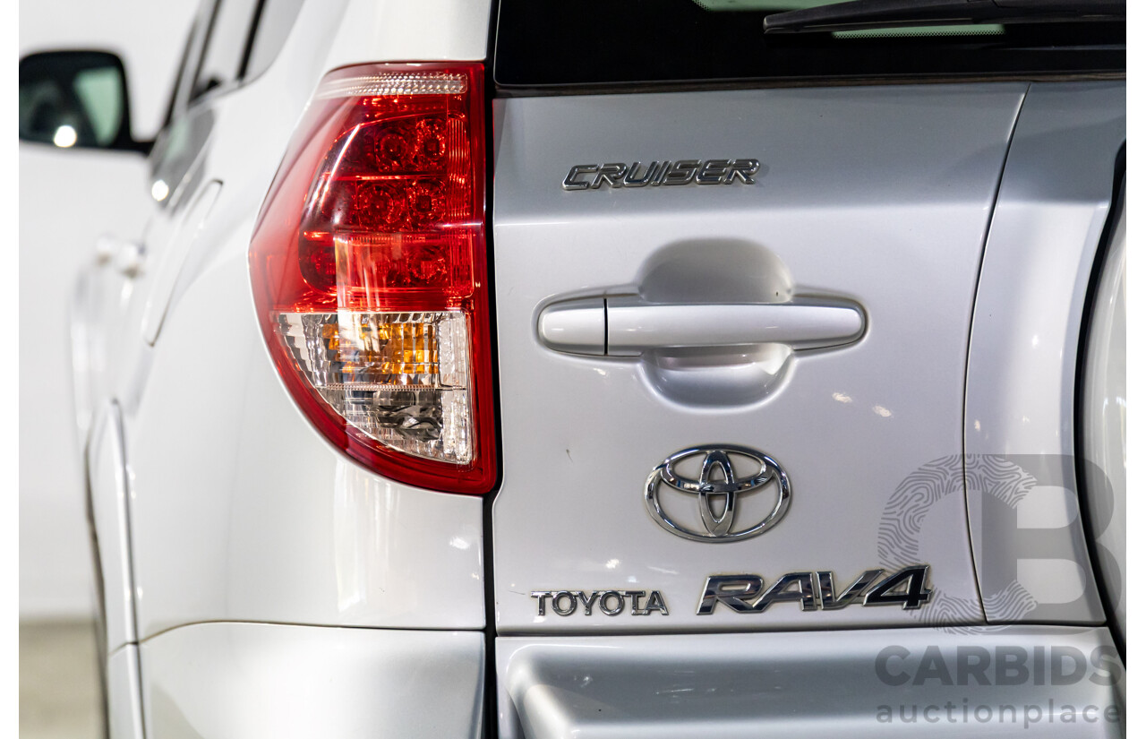 8/2008 Toyota Rav4 Cruiser (4x4) ACA33R 4d Wagon Silver Pearl 2.4L