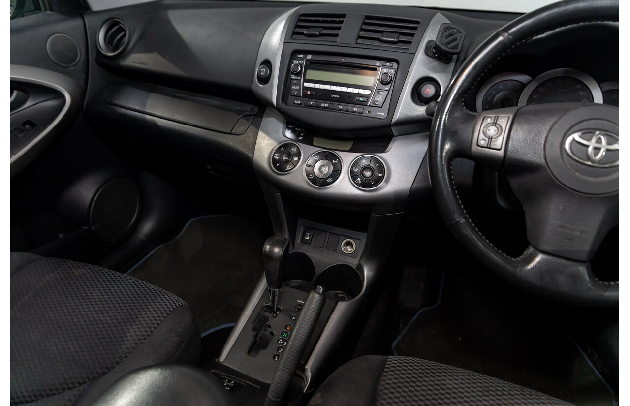 8/2008 Toyota Rav4 Cruiser (4x4) ACA33R 4d Wagon Silver Pearl 2.4L