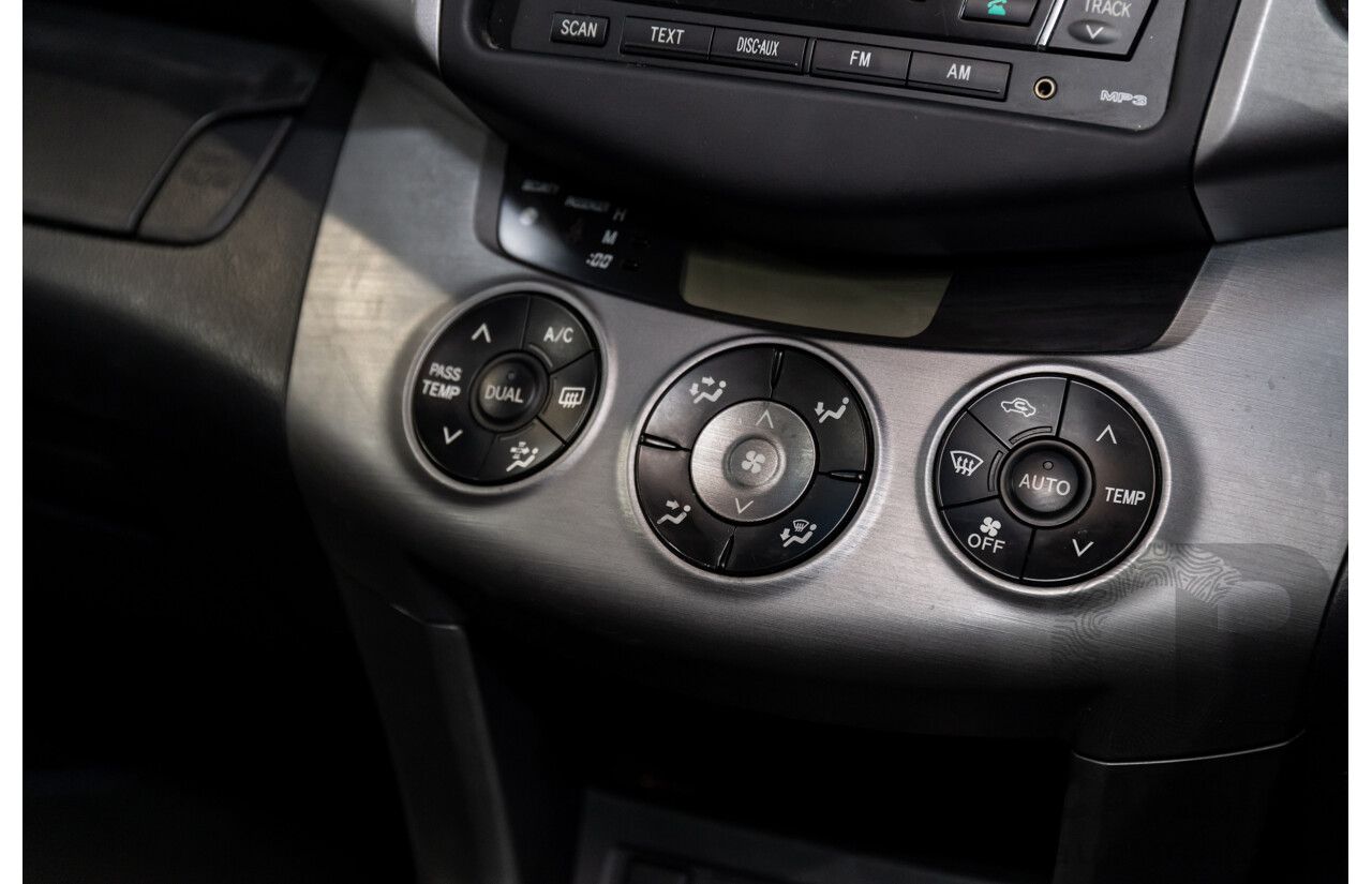 8/2008 Toyota Rav4 Cruiser (4x4) ACA33R 4d Wagon Silver Pearl 2.4L