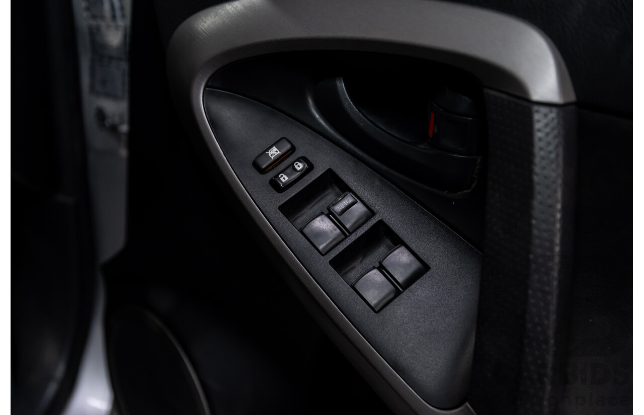 8/2008 Toyota Rav4 Cruiser (4x4) ACA33R 4d Wagon Silver Pearl 2.4L