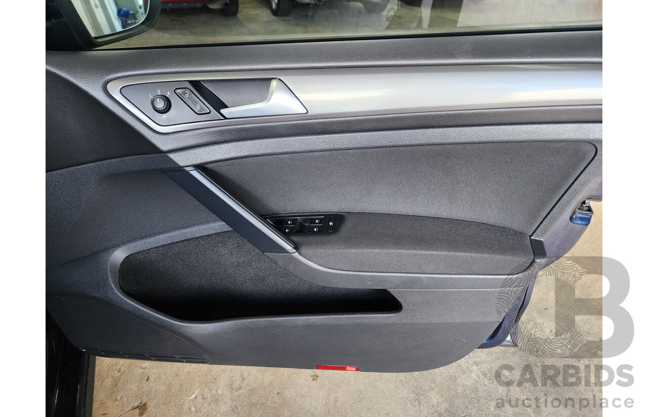 9/2013 Volkswagen Golf 90 TSI AU 5d Hatchback Blue 1.4L