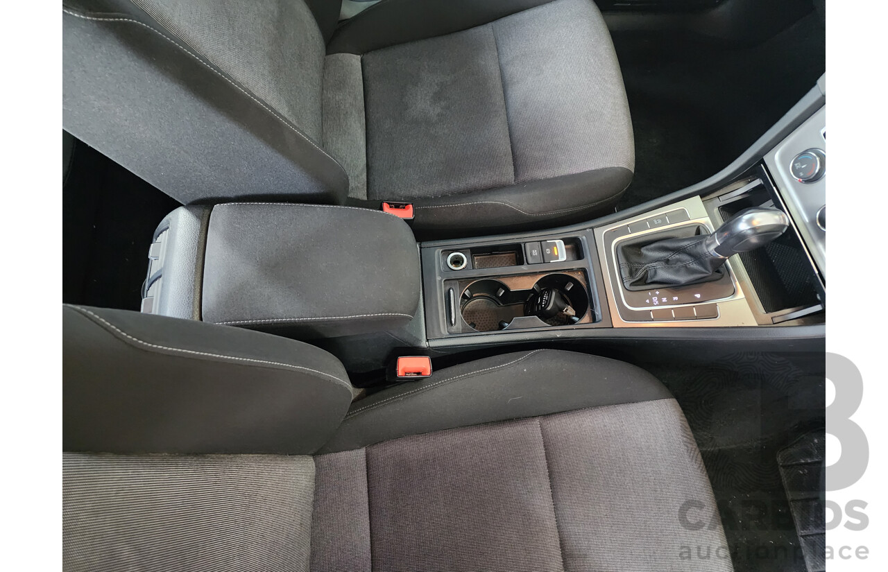 9/2013 Volkswagen Golf 90 TSI AU 5d Hatchback Blue 1.4L