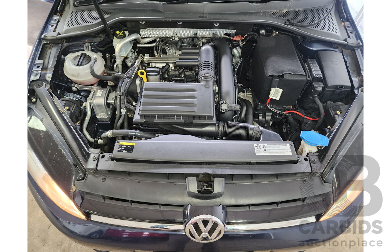 9/2013 Volkswagen Golf 90 TSI AU 5d Hatchback Blue 1.4L