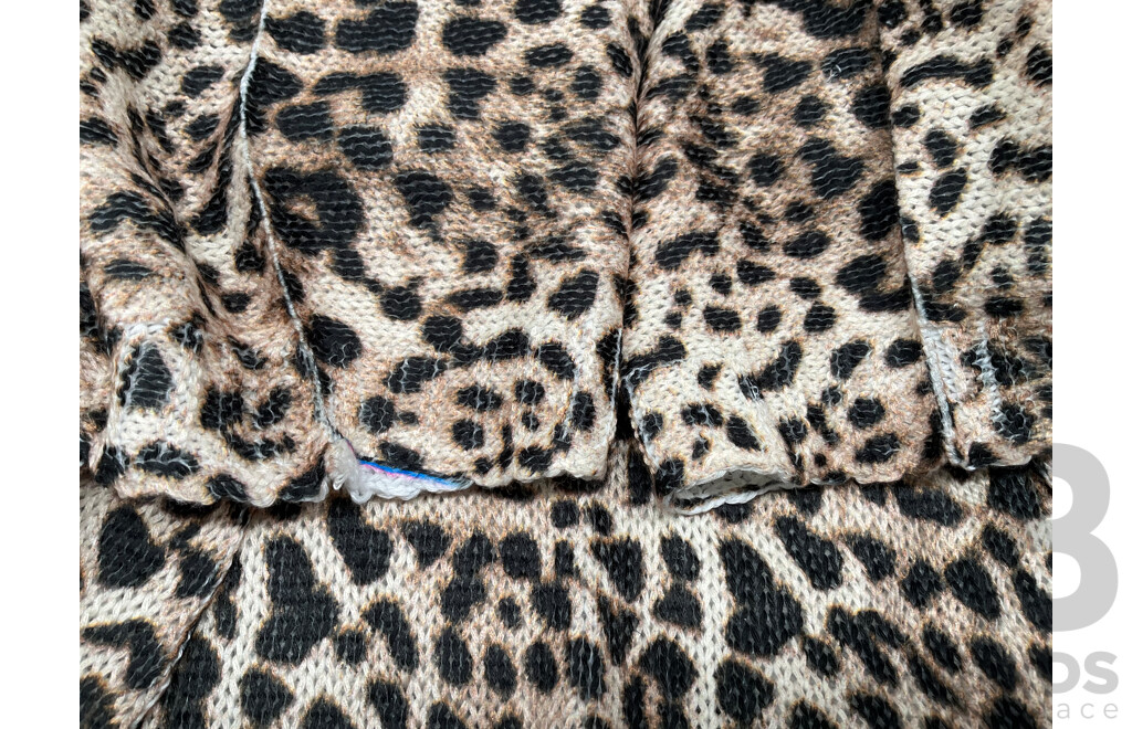 PETA + JAIN Handbag, Nicole Miller Hand Cream Collection and Laggia De Tessitori Top  - Lot of 3