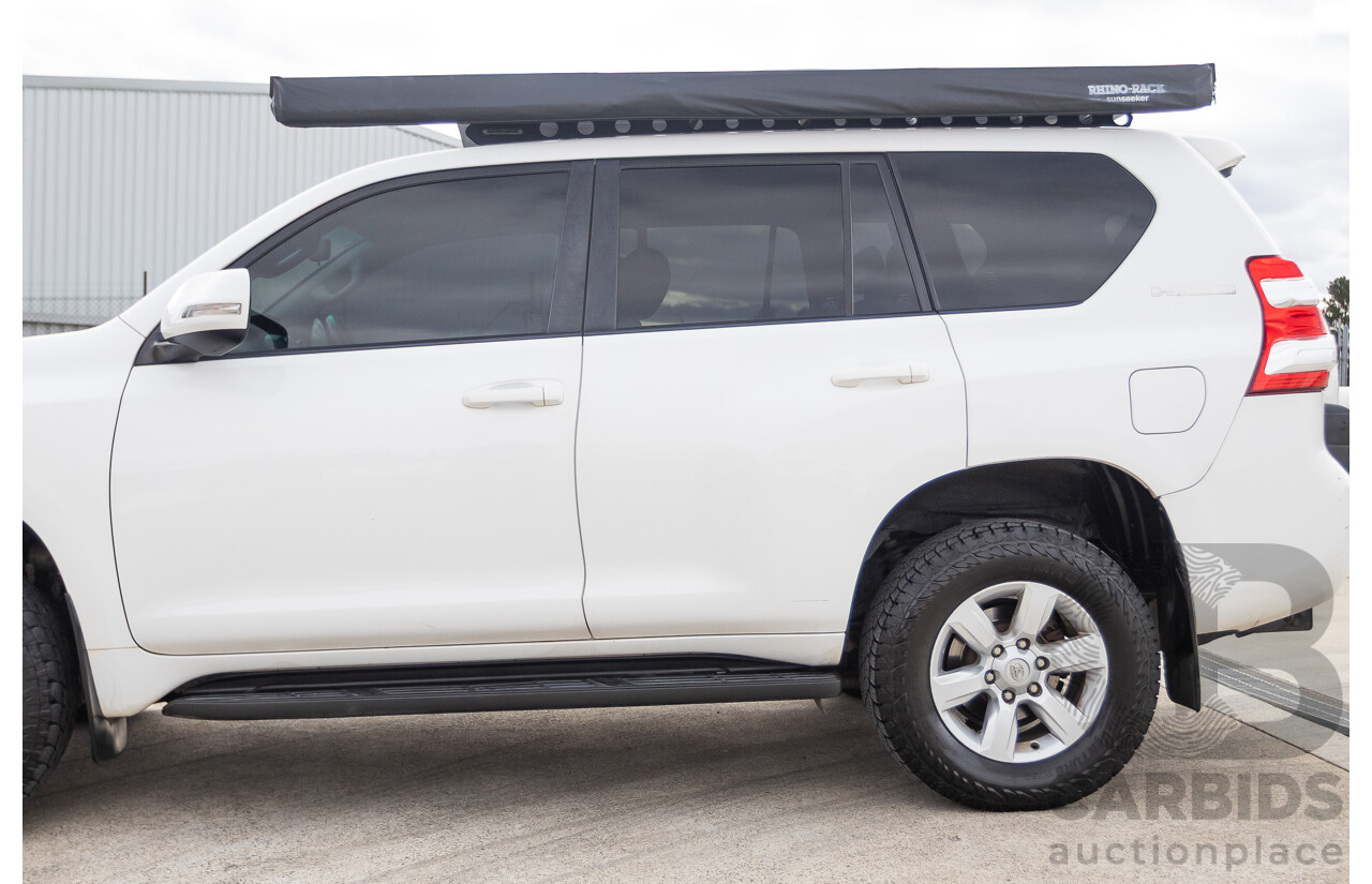 10/2013 Toyota Landcruiser Prado GXL (4x4) KDJ150R 11 UPGRADE 4d Wagon White 3.0L - 7 Seats