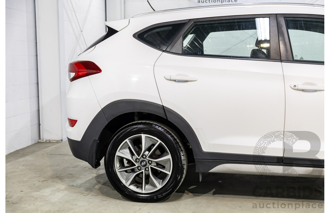 10/2017 Hyundai Tucson Active X (FWD) TL MY18 4d Wagon Pure White 2.0L