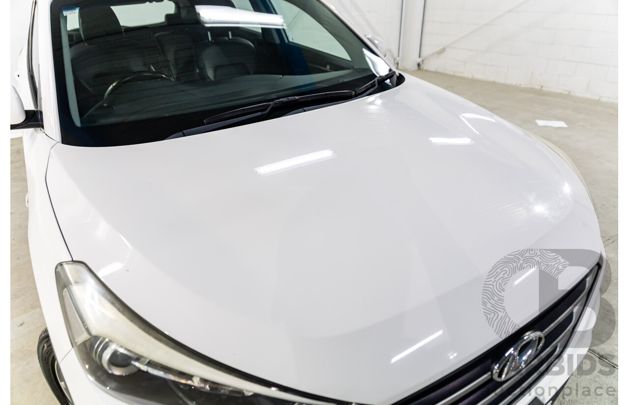 10/2017 Hyundai Tucson Active X (FWD) TL MY18 4d Wagon Pure White 2.0L