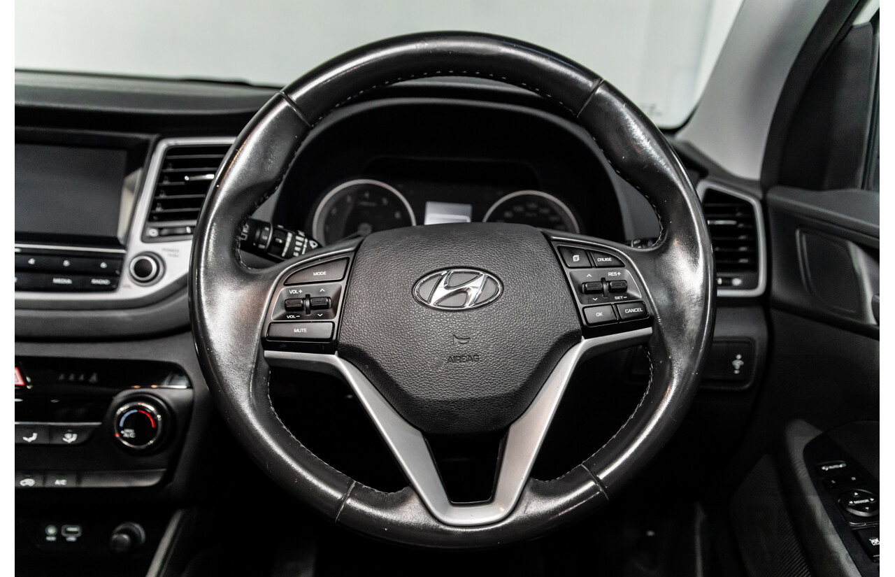 10/2017 Hyundai Tucson Active X (FWD) TL MY18 4d Wagon Pure White 2.0L