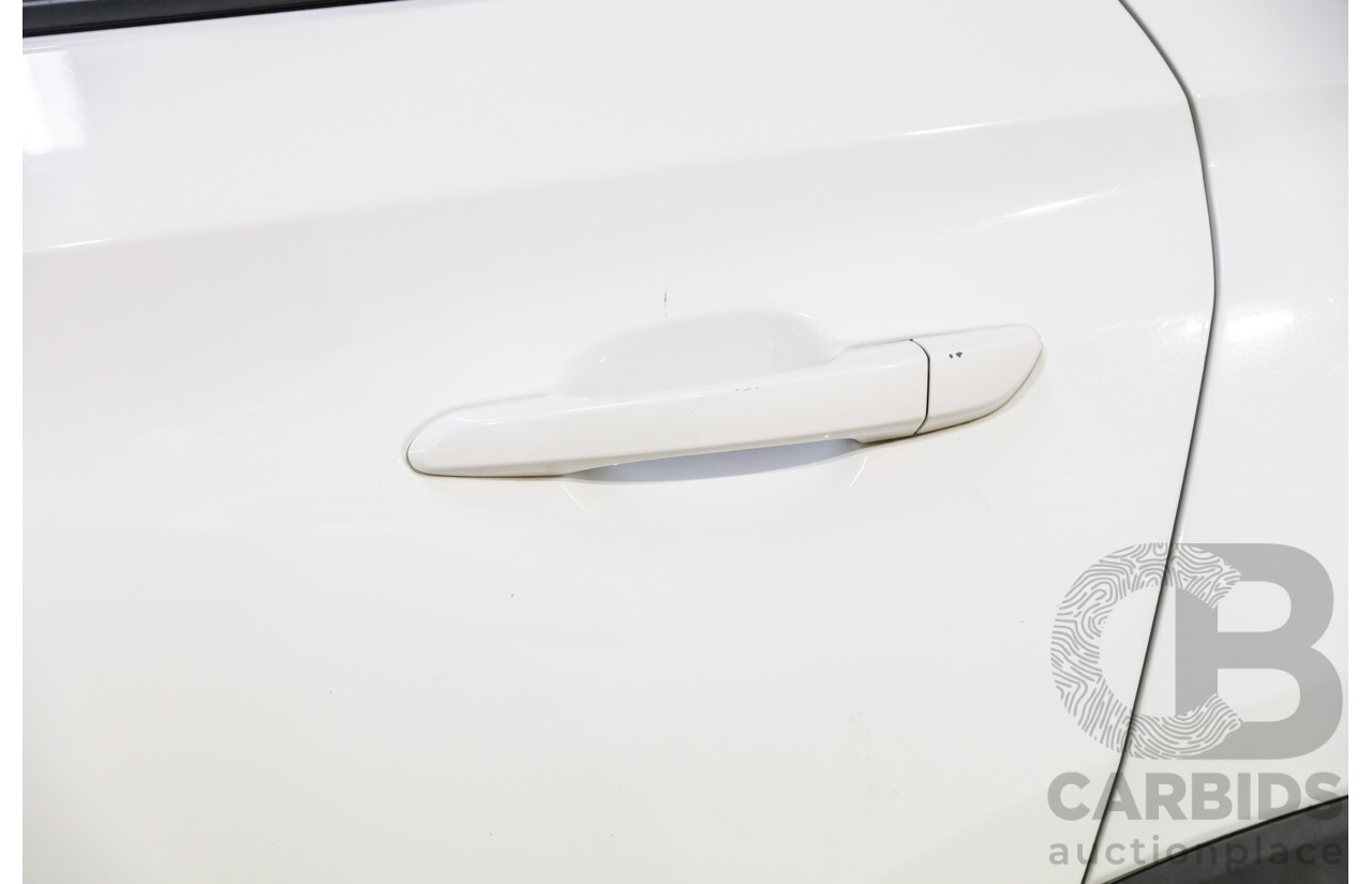 10/2017 Hyundai Tucson Active X (FWD) TL MY18 4d Wagon Pure White 2.0L