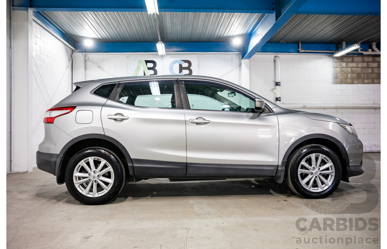 11/2014 Nissan Qashqai ST (4x2) J11 4d Wagon Gun Silver Metallic 2.0L