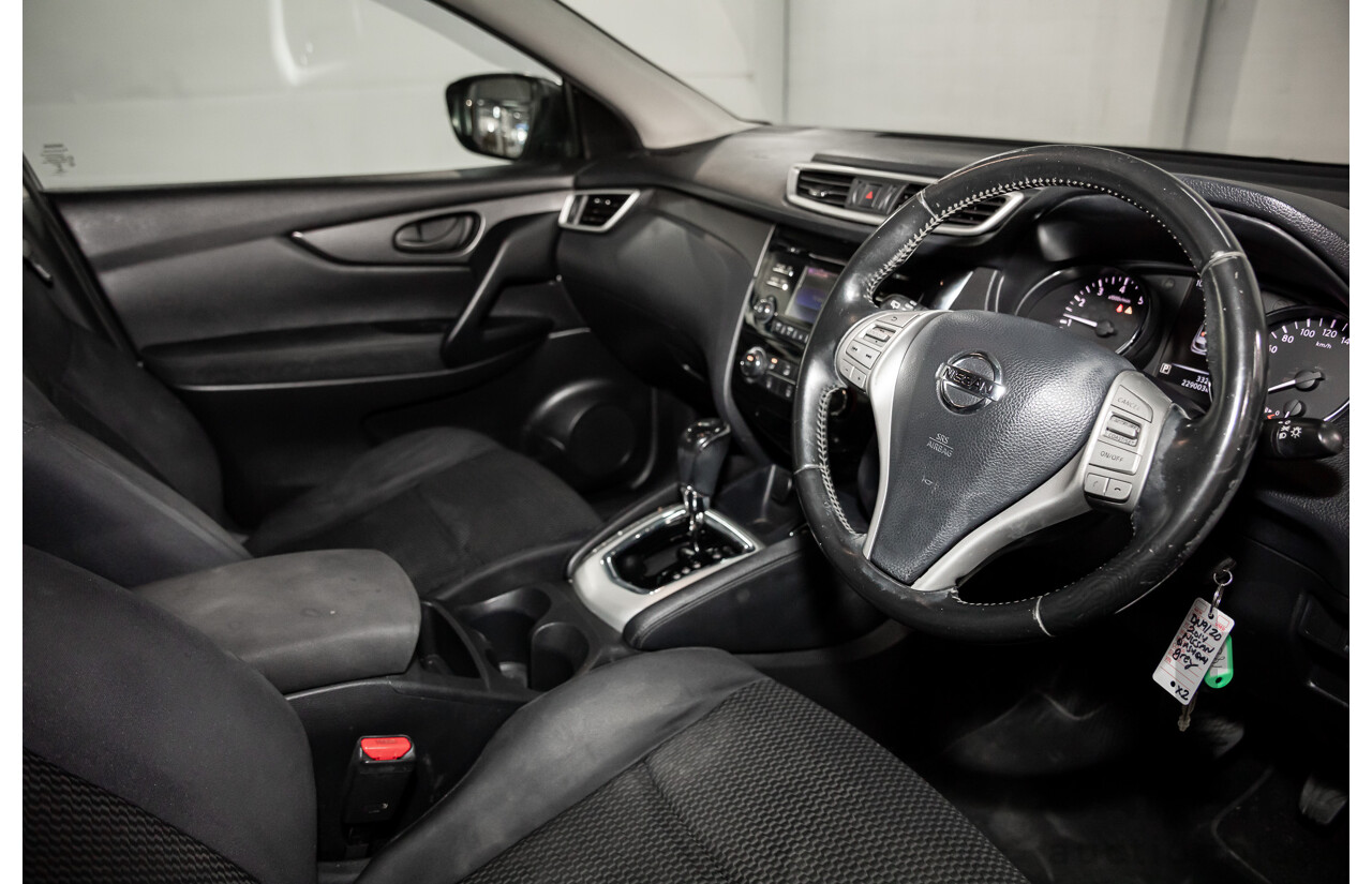 11/2014 Nissan Qashqai ST (4x2) J11 4d Wagon Gun Silver Metallic 2.0L