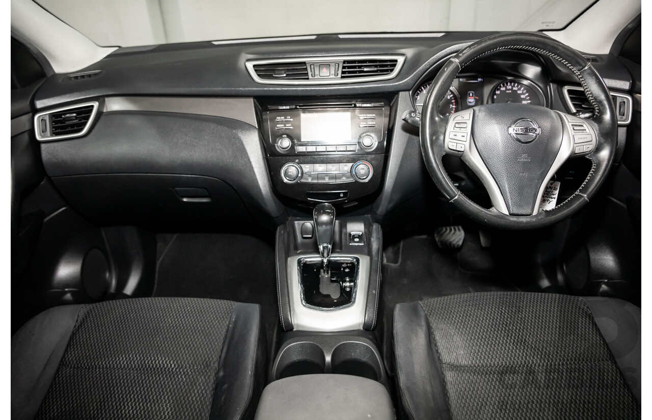 11/2014 Nissan Qashqai ST (4x2) J11 4d Wagon Gun Silver Metallic 2.0L