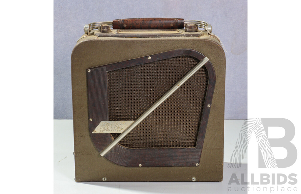 Vintage Peter Pan Adventurer Radio